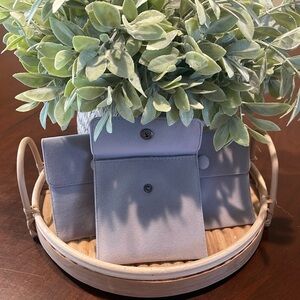 Gray 3pc Unbranded velvet snap accessory pouch